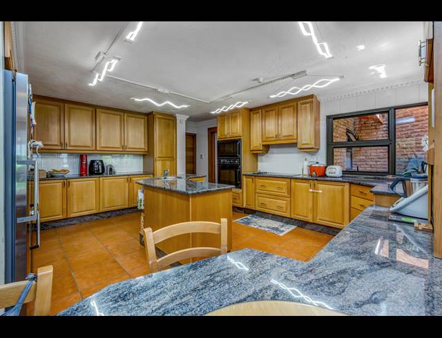 4 BEDROOM HOUSE FOR SALE IN DAINFERN GOLF ESTATE